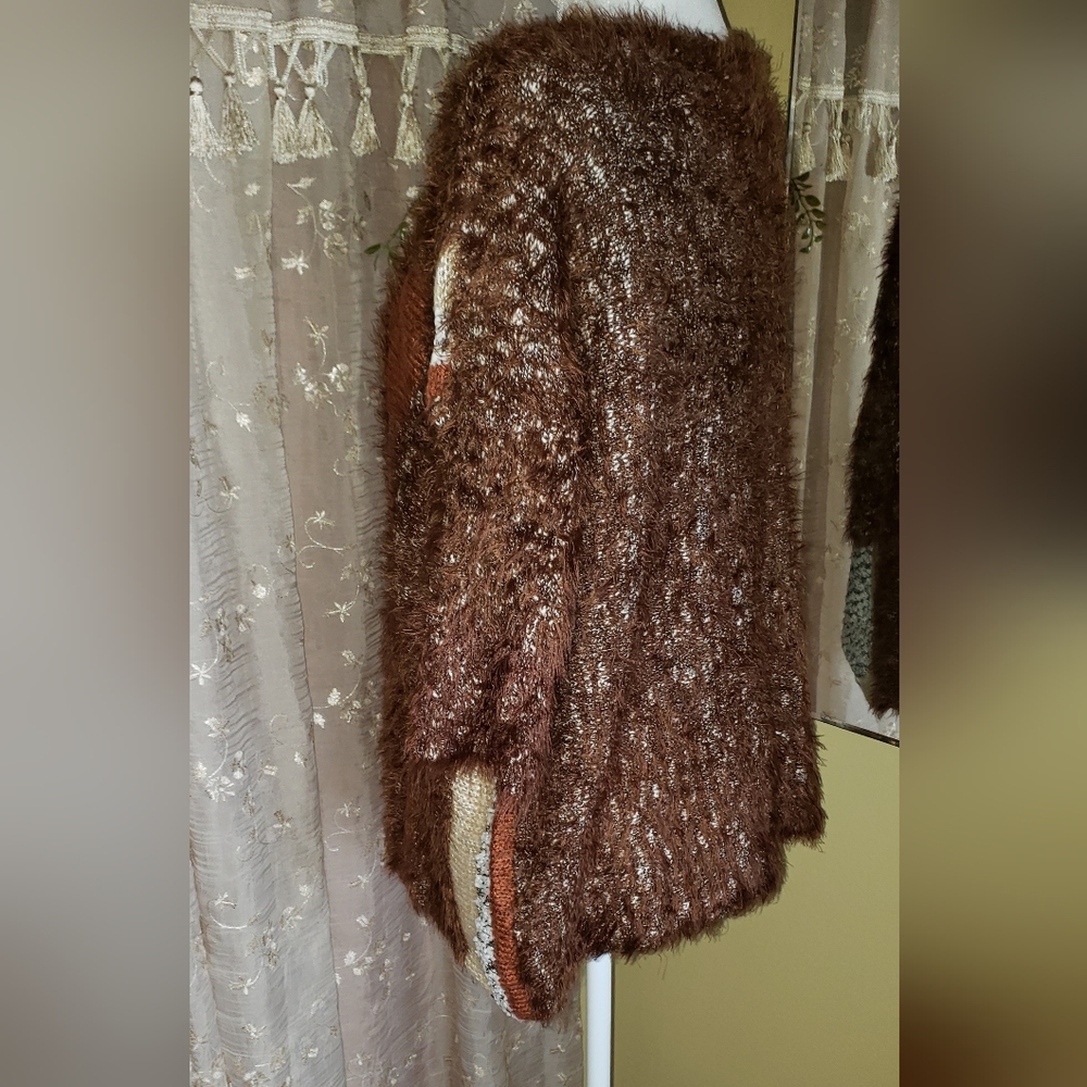 Vip | BOHO Multi Thread Sweater - Picture 9 of 13